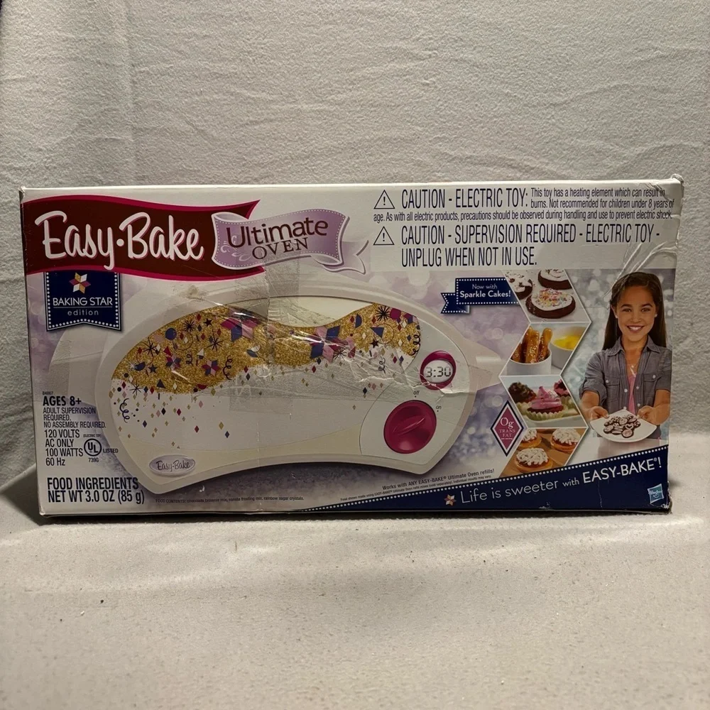 Hasbro Easy Bake Ultimate Oven Baking Star Edition New in open box